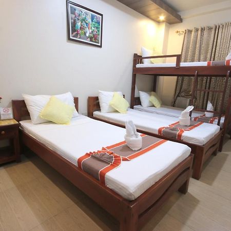 Monte Casa De Rico Apartment Vigan Bagian luar foto