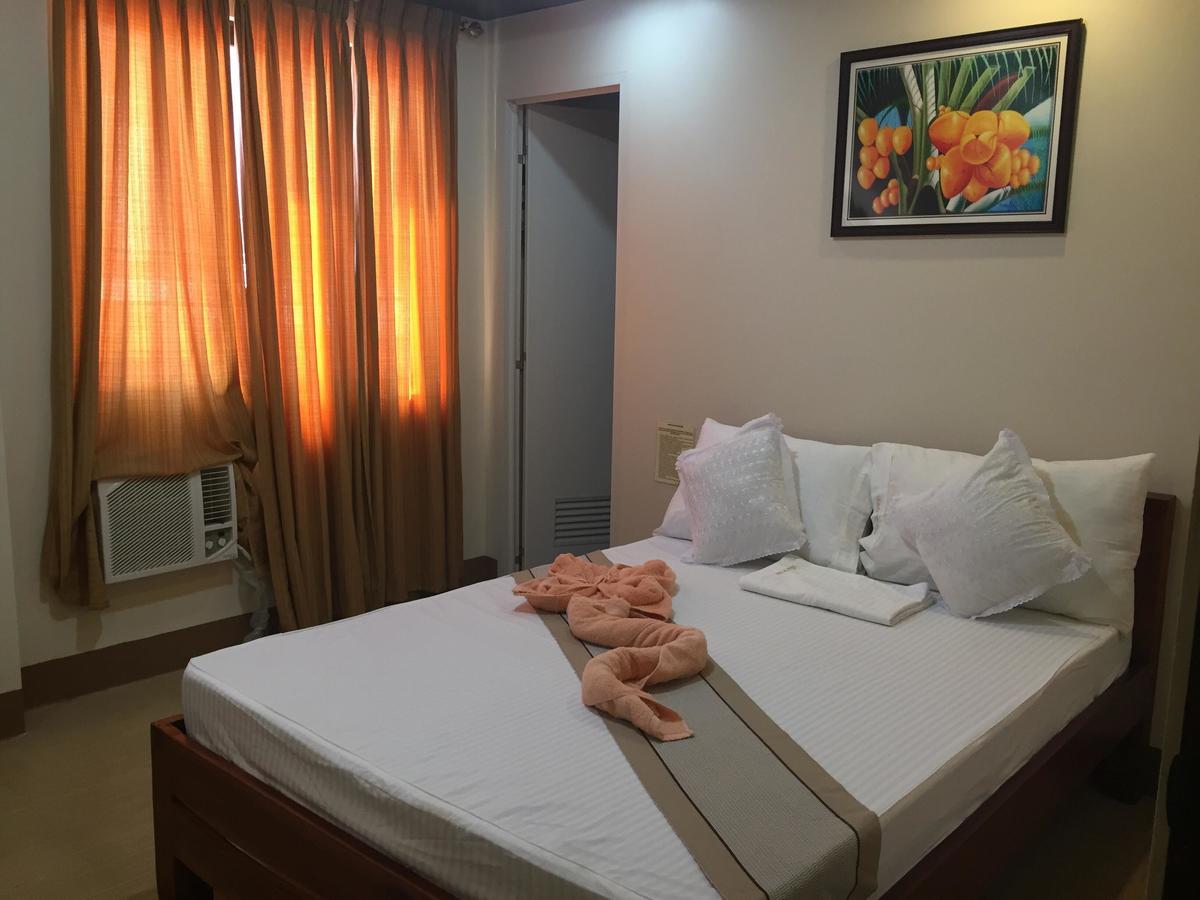 Monte Casa De Rico Apartment Vigan Bagian luar foto