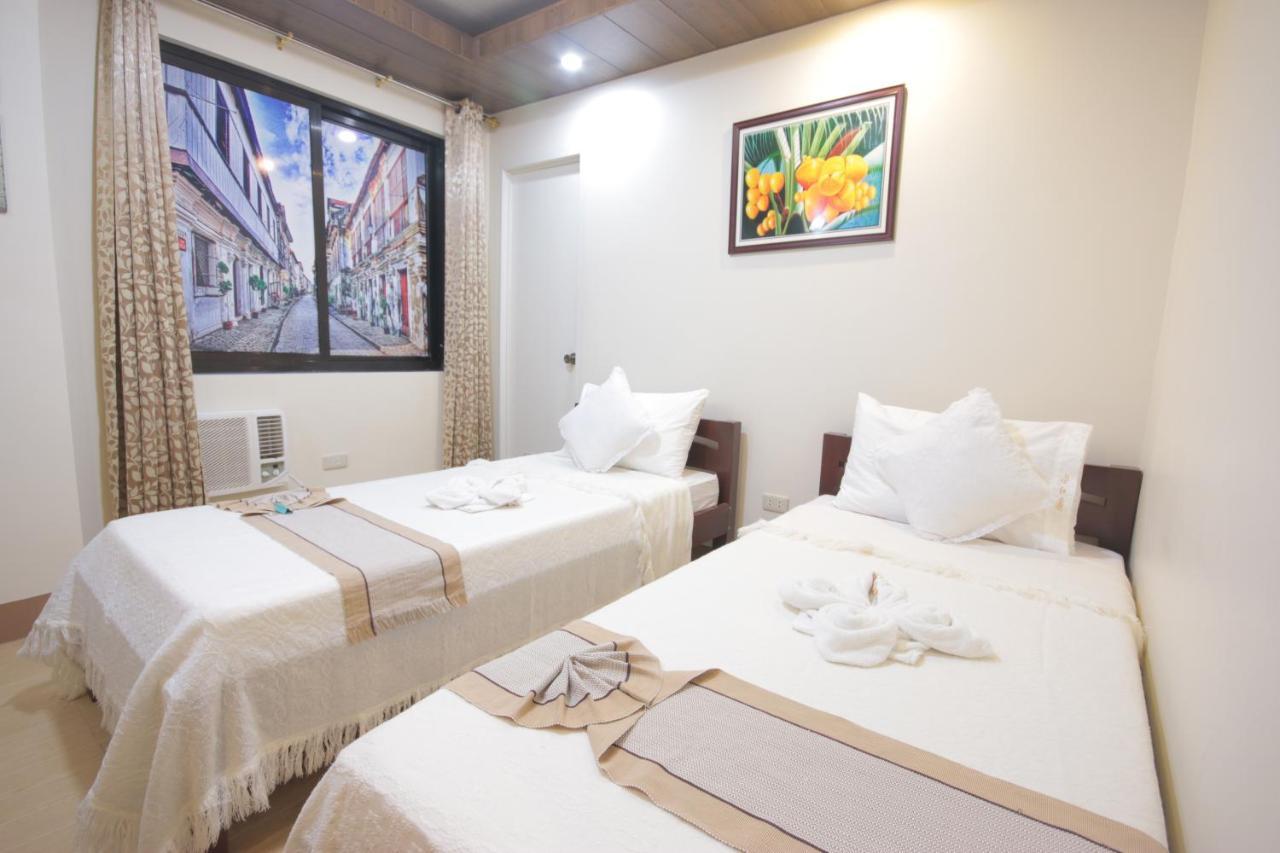 Monte Casa De Rico Apartment Vigan Bagian luar foto
